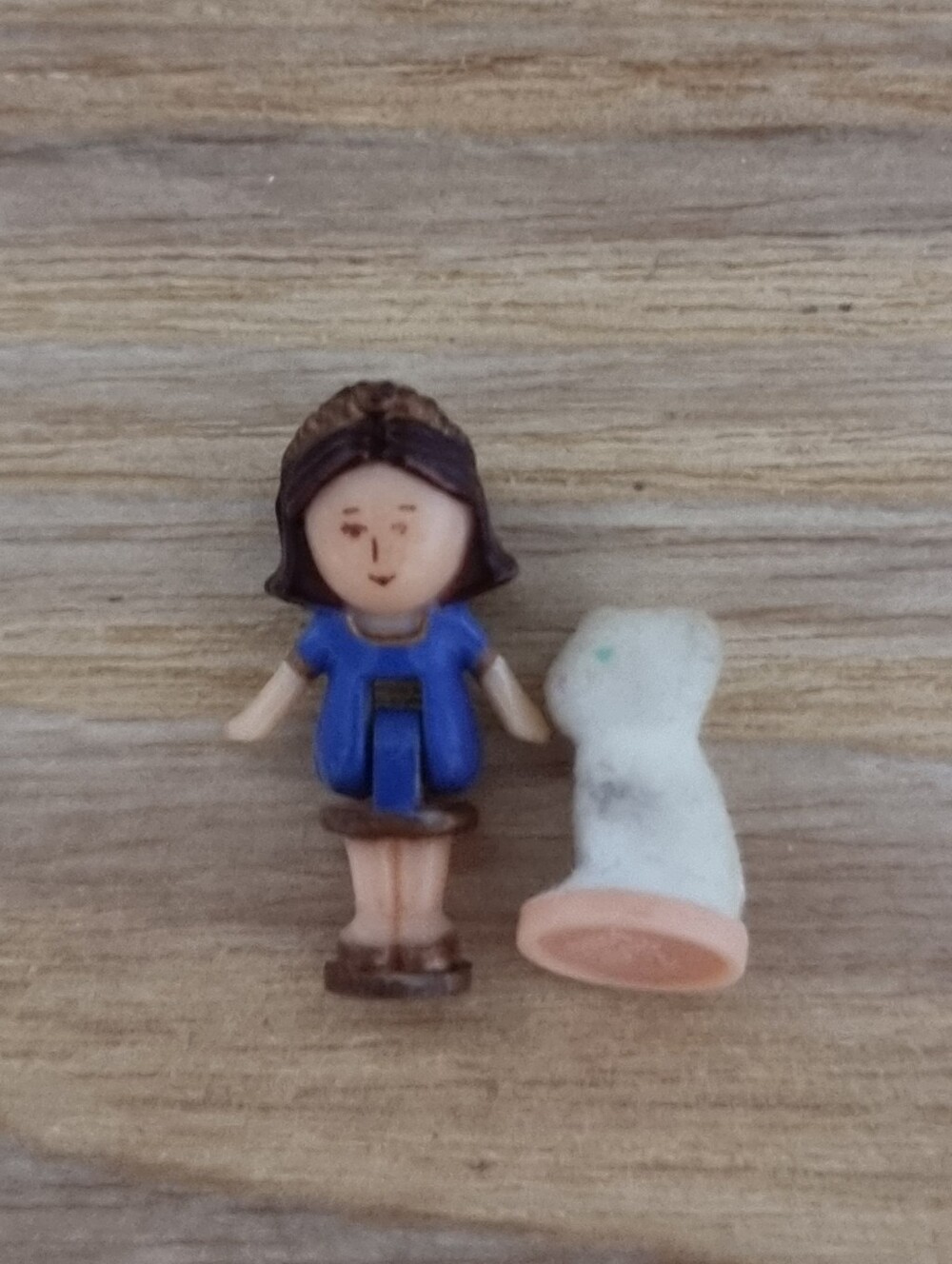 Polly Pocket pixie vintage 1993 micro doll figure with cuddly kitty